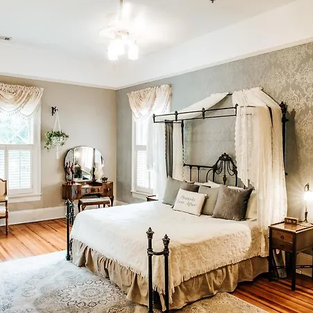 Heritage House Bed & Breakfast - Boutique Adults-Only Inn Opelika Exterior photo